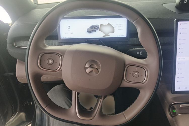 Used Nio EC6 2023 75 kWh Steering Wheel