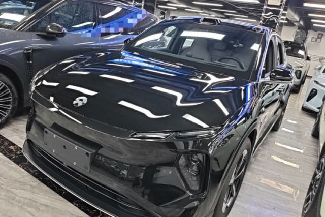 Used Nio EC6 2024 75 kWh