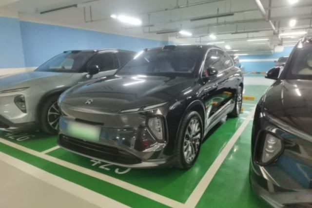 Used Nio EC6 2024 75 kWh