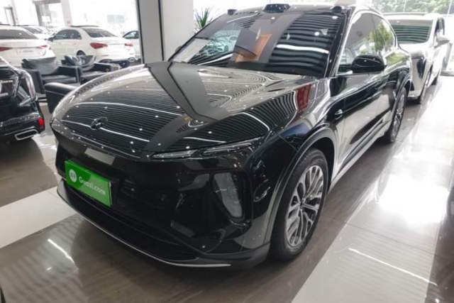 Used Nio EC6 2024 75 kWh