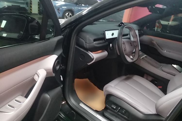Used Nio EC6 2024 75 kWh Driver Seat