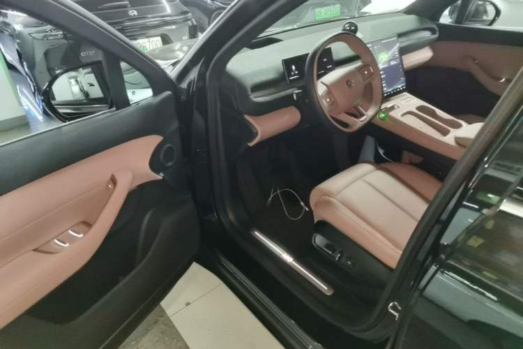 Used Nio EC6 2024 75 kWh Driver Seat