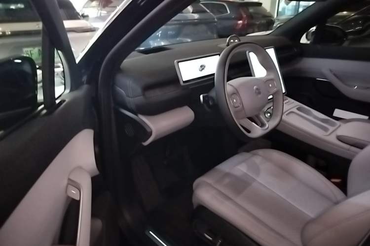 Used Nio EC6 2024 75 kWh Driver Seat
