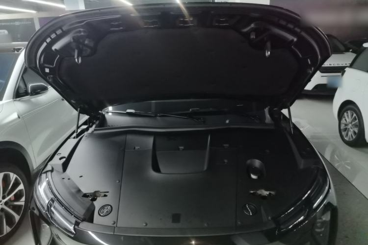 Used Nio EC6 2024 75 kWh Engine Bay