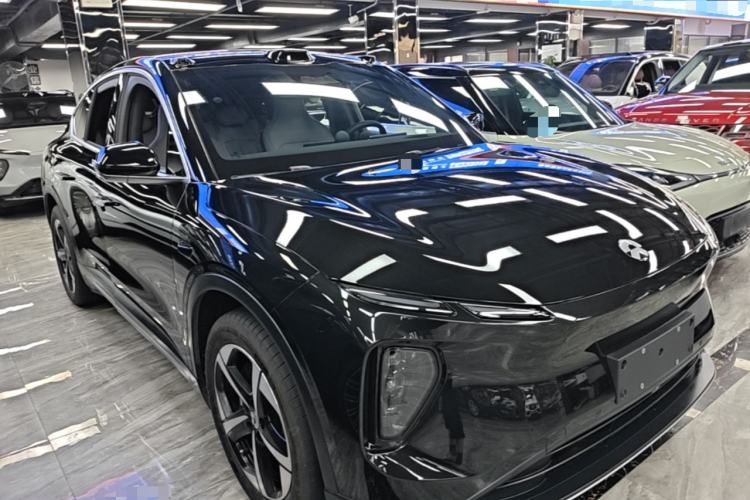 Used Nio EC6 2024 75 kWh Exterior 1