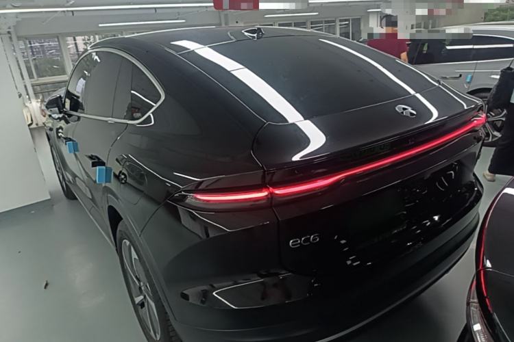Used Nio EC6 2024 75 kWh Exterior 2