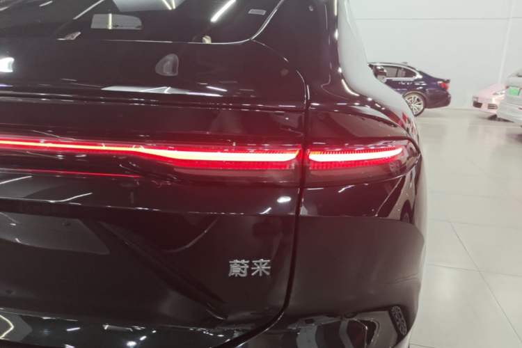Used Nio EC6 2024 75 kWh Exterior 3