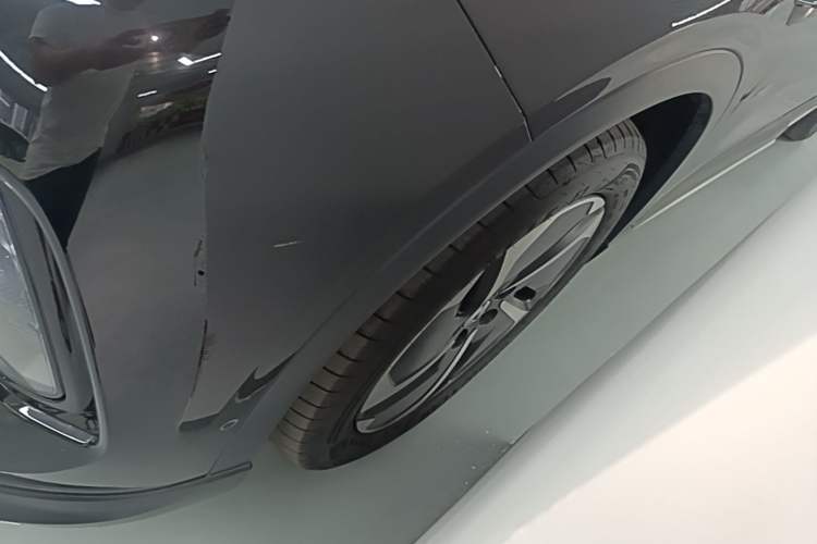 Used Nio EC6 2024 75 kWh Exterior 4