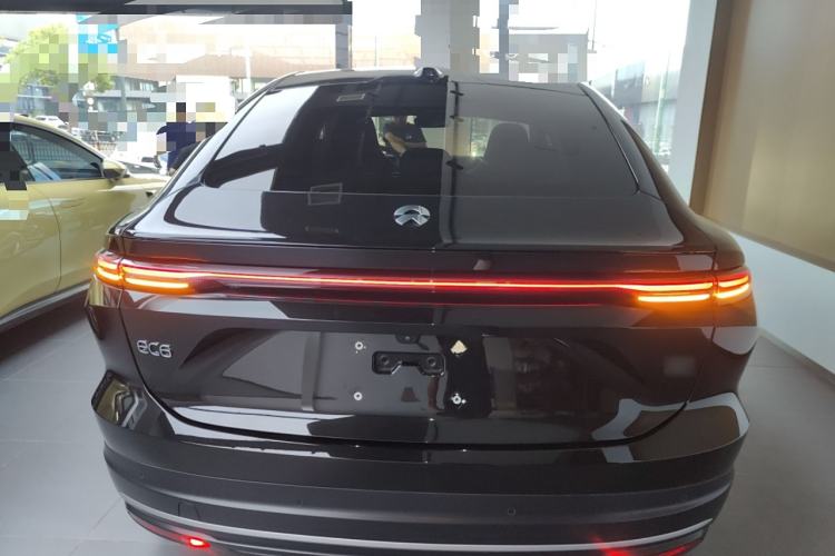 Used Nio EC6 2024 75 kWh Exterior 4
