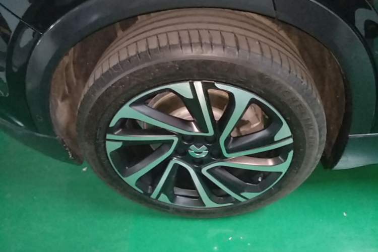 Used Nio EC6 2024 75 kWh Exterior 5