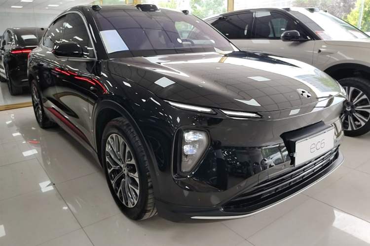 Used Nio EC6 2024 75 kWh Front Right 45 Deg