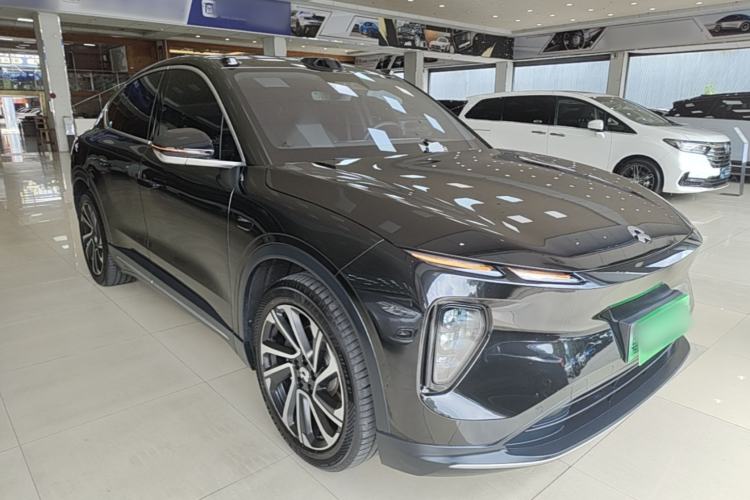 Used Nio EC6 2024 75 kWh Front Right 45 Deg