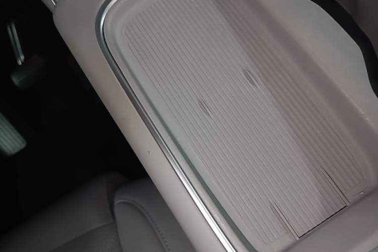 Used Nio EC6 2024 75 kWh Interior 1