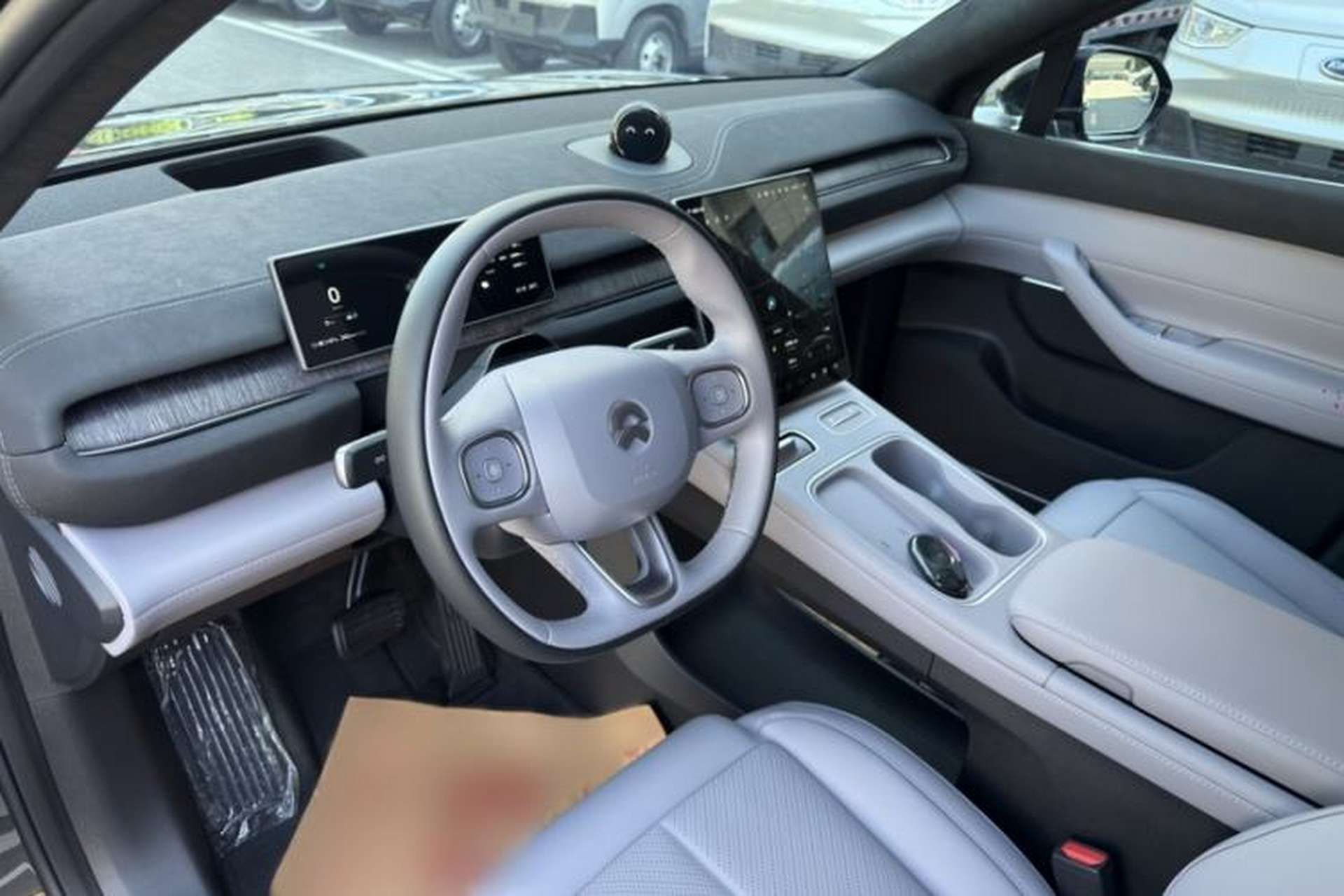 Used Nio EC6 2024 75 kWh Interior 1