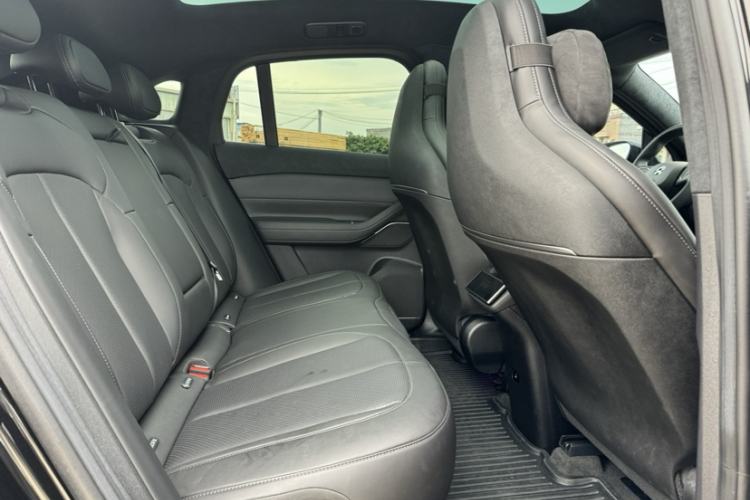 Used Nio EC6 2024 75 kWh Interior 3