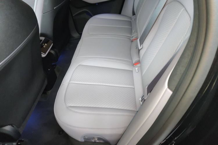 Used Nio EC6 2024 75 kWh Interior 4