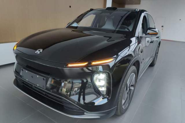 Used Nio EC6 2024 75 kWh