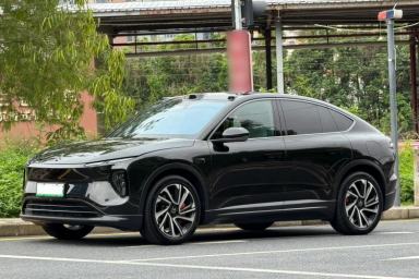 Used Nio EC6 2024 75 kWh