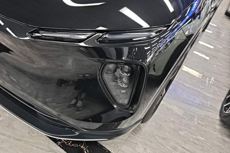 Used Nio EC6 2024 75 kWh Left Front Headlight