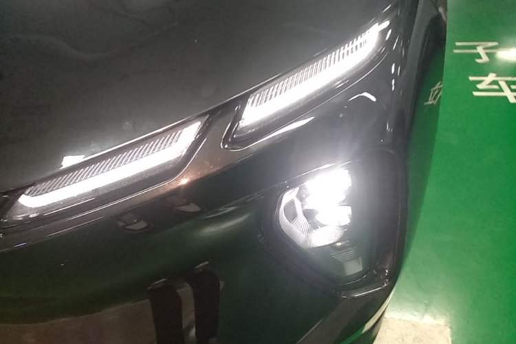 Used Nio EC6 2024 75 kWh Left Front Headlight