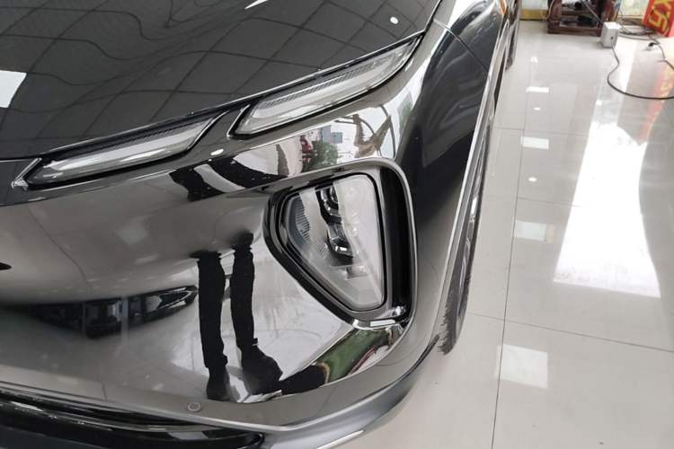 Used Nio EC6 2024 75 kWh Left Front Headlight