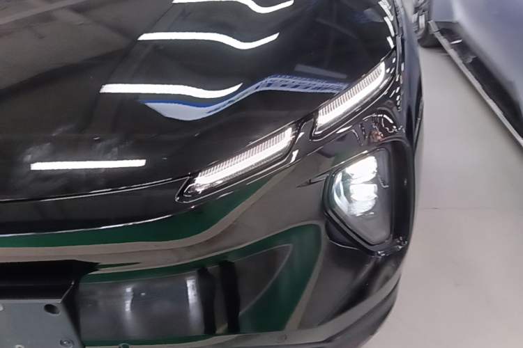 Used Nio EC6 2024 75 kWh Left Front Headlight