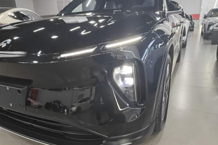 Used Nio EC6 2024 75 kWh Left Front Headlight