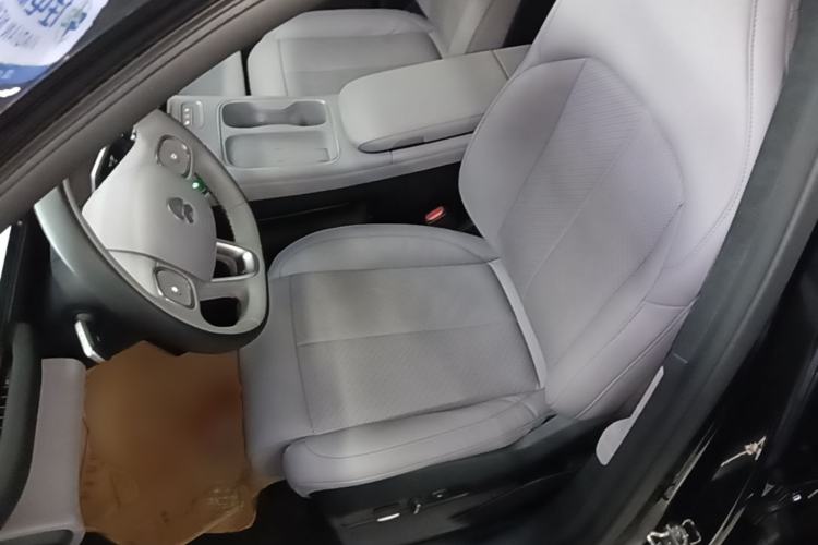 Used Nio EC6 2024 75 kWh Left Front Seat