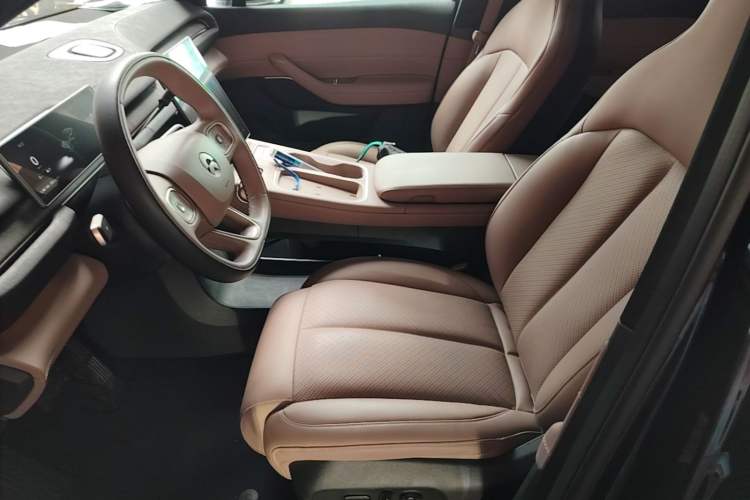Used Nio EC6 2024 75 kWh Left Front Seat