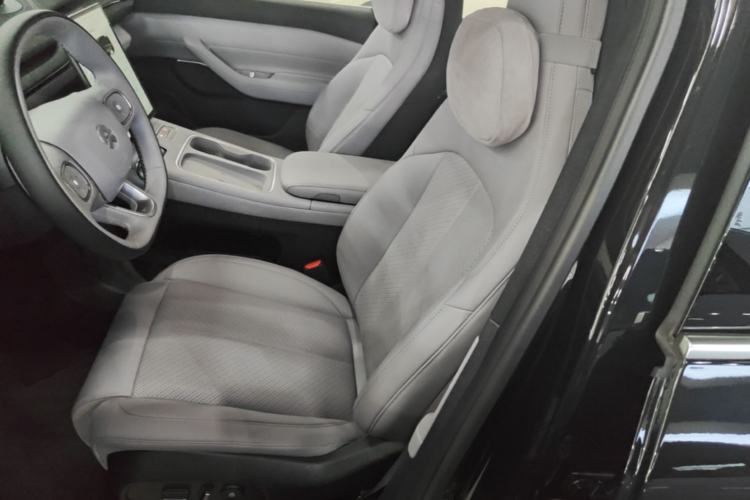 Used Nio EC6 2024 75 kWh Left Front Seat