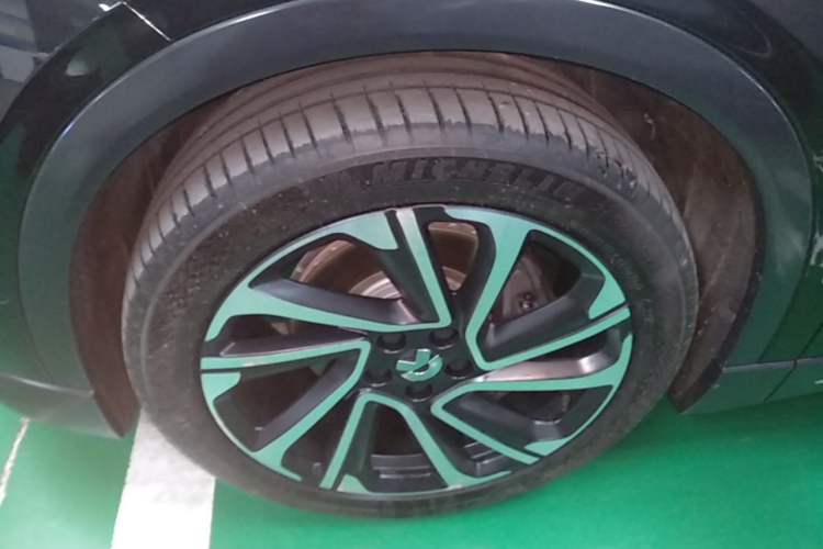 Used Nio EC6 2024 75 kWh Left Front Wheel Hub