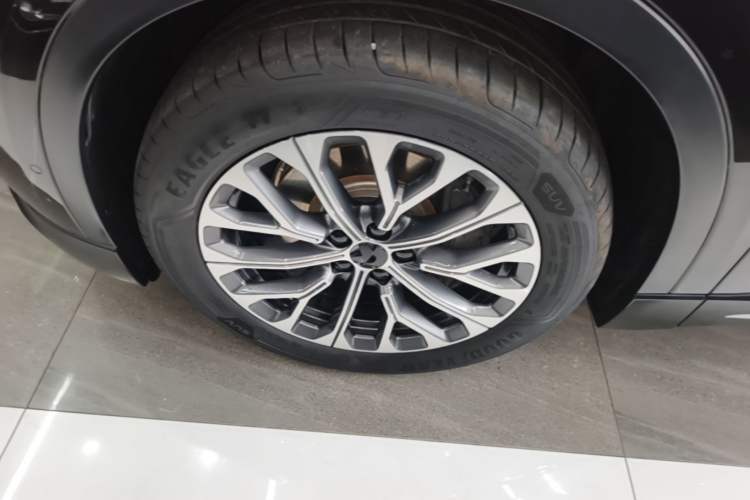 Used Nio EC6 2024 75 kWh Left Front Wheel Hub