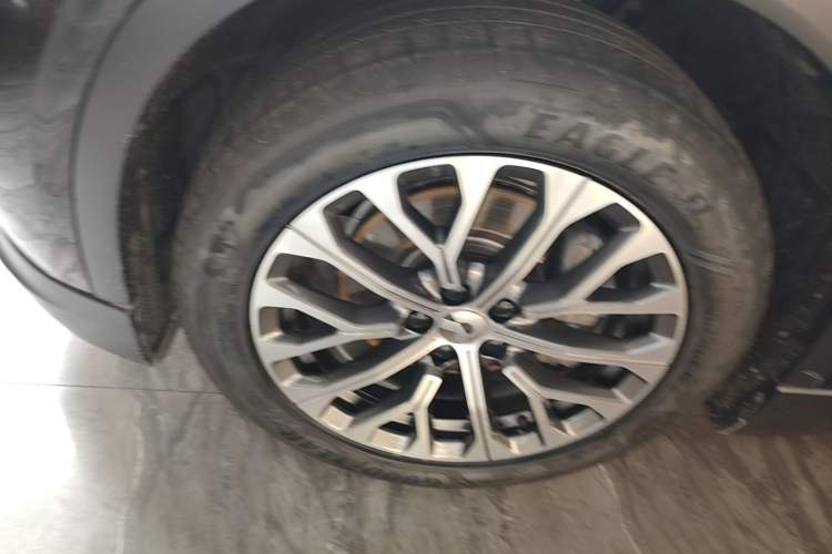 Used Nio EC6 2024 75 kWh Left Front Wheel Hub
