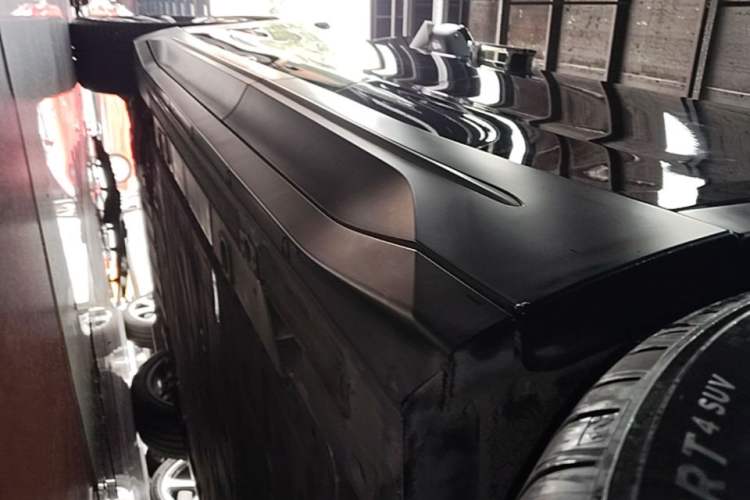 Used Nio EC6 2024 75 kWh Left Side Sill