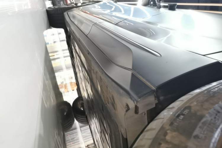 Used Nio EC6 2024 75 kWh Left Side Sill