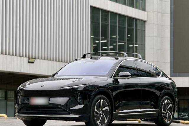 Used Nio EC6 2024 75 kWh
