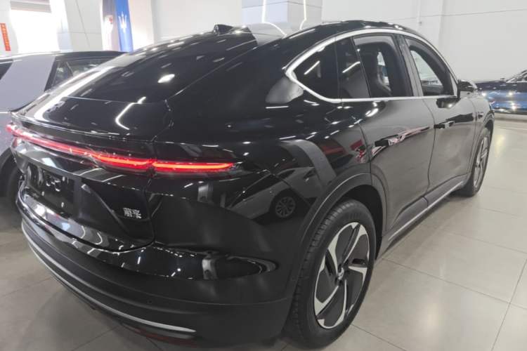 Used Nio EC6 2024 75 kWh Rear Right 45 Deg