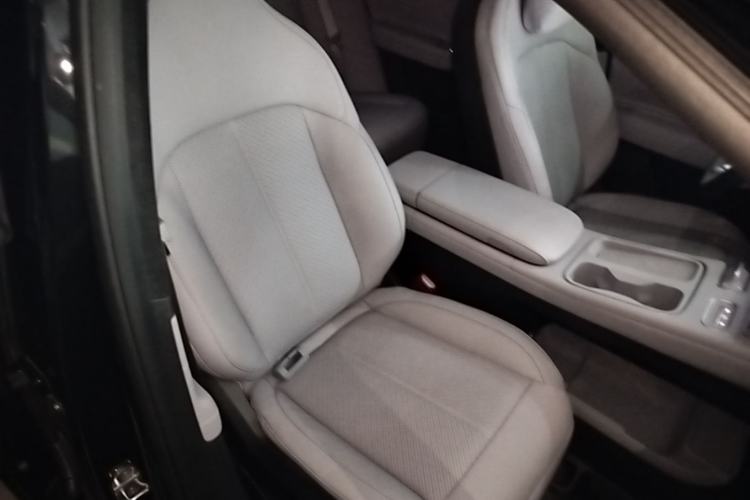Used Nio EC6 2024 75 kWh Right Front Seat