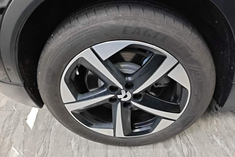 Used Nio EC6 2024 75 kWh Right Rear Wheel Hub