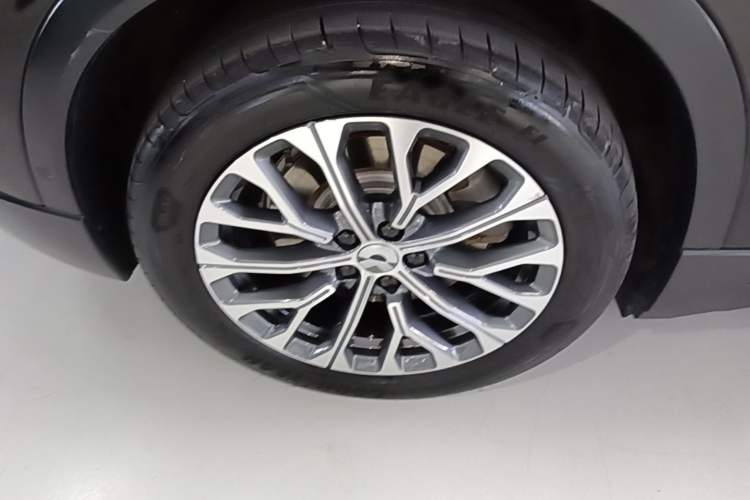Used Nio EC6 2024 75 kWh Right Rear Wheel Hub