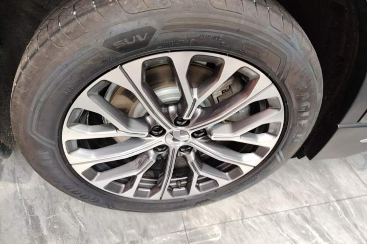 Used Nio EC6 2024 75 kWh Right Rear Wheel Hub