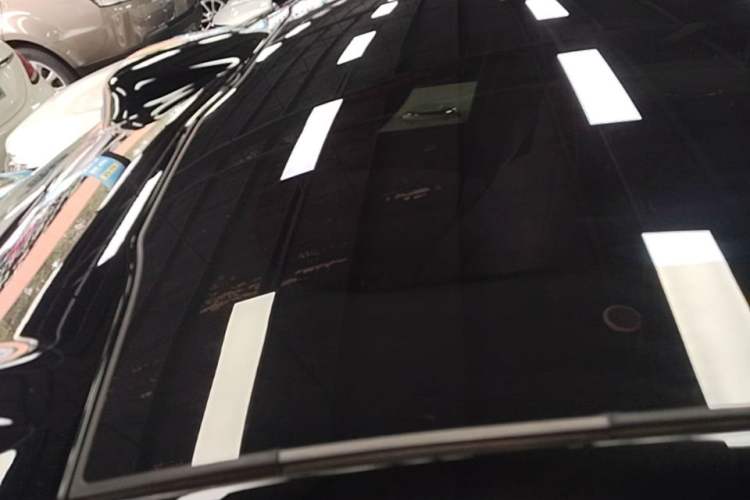 Used Nio EC6 2024 75 kWh Roof