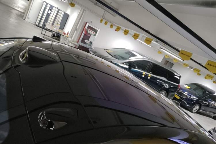 Used Nio EC6 2024 75 kWh Roof