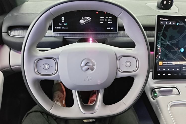 Used Nio EC6 2024 75 kWh Steering Wheel