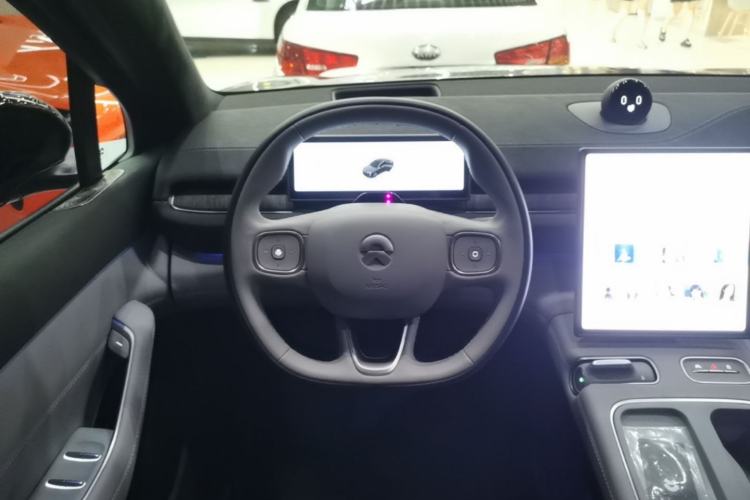 Used Nio EC6 2024 75 kWh Steering Wheel