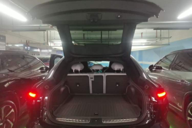 Used Nio EC6 2024 75 kWh Trunk
