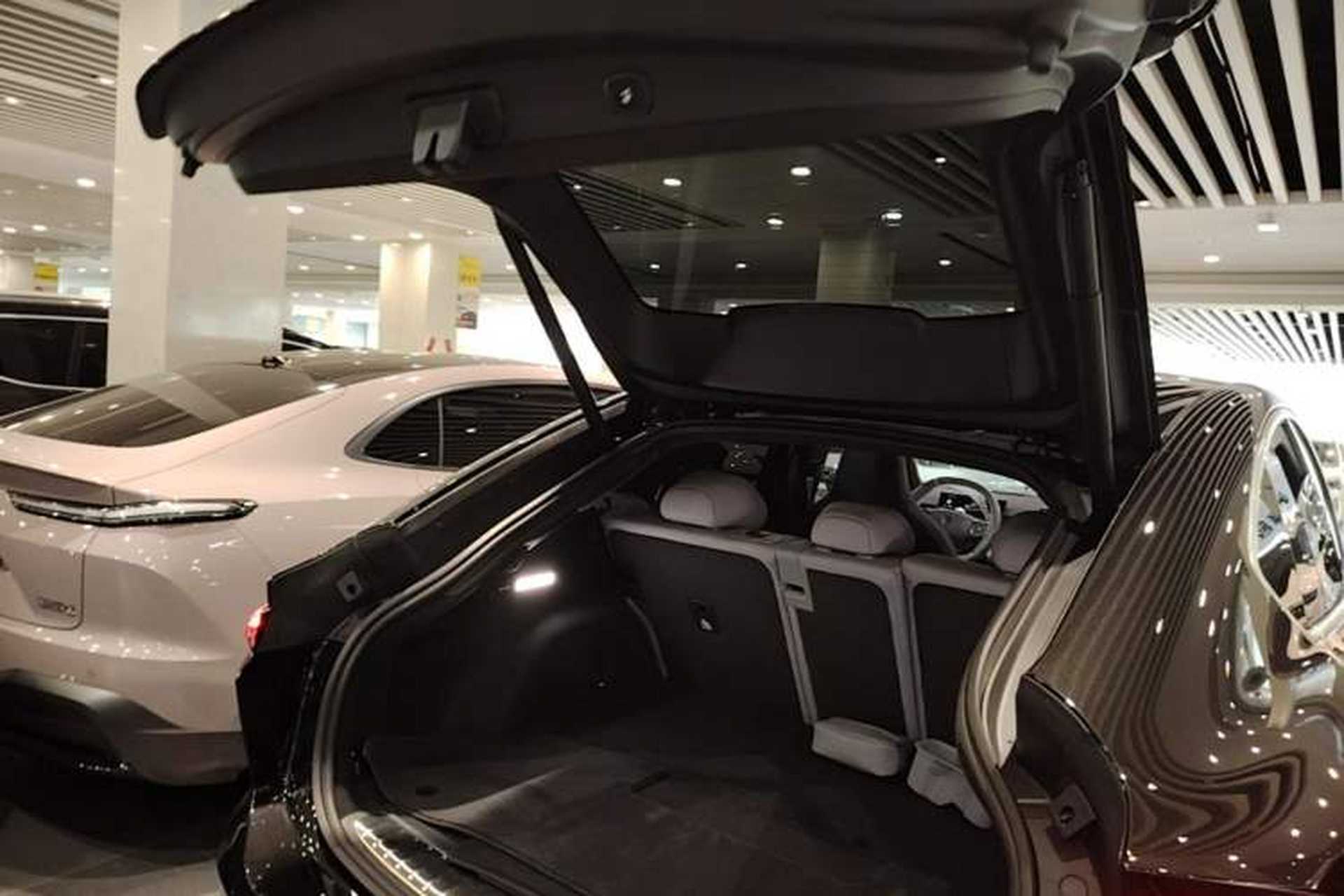 Used Nio EC6 2024 75 kWh Trunk