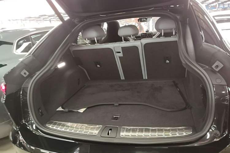 Used Nio EC6 2024 75 kWh Trunk