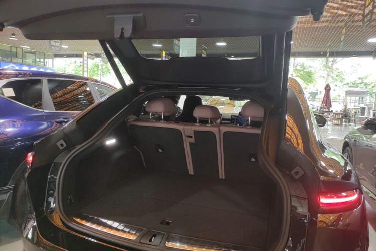 Used Nio EC6 2024 75 kWh Trunk