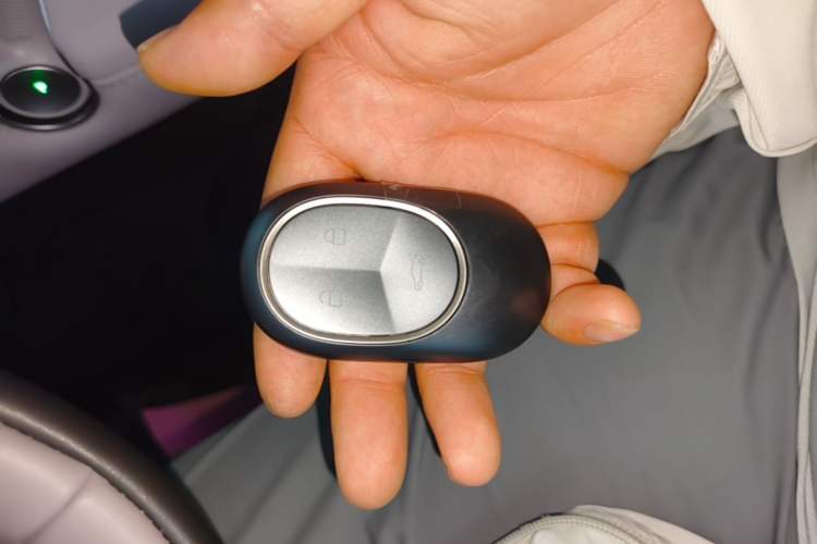 Used Nio EC6 2024 75 kWh Vehicle Key
